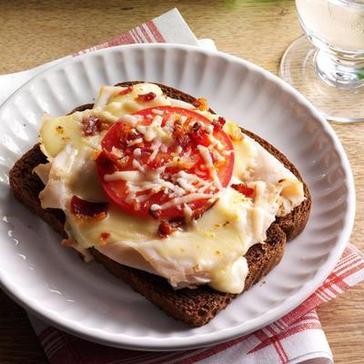 derby hot browns