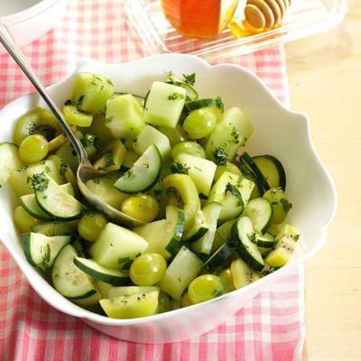 Salade de miel et vinaigrette au citron vert et menthe