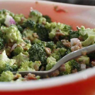 salade de brocoli frais