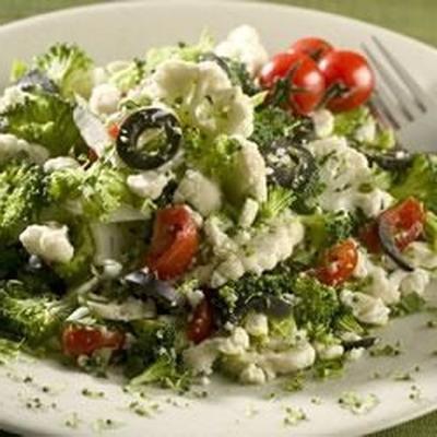salade grecque de légumes