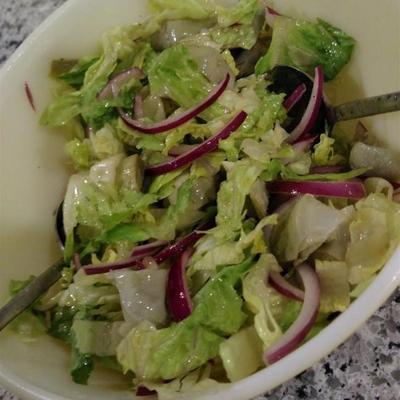 salade maison de style restaurant