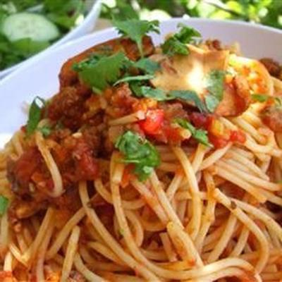 spaghetti de mariu avec sauce à la viande