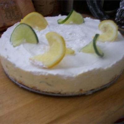 cheesecake en mousseline avec croûte de bretzel