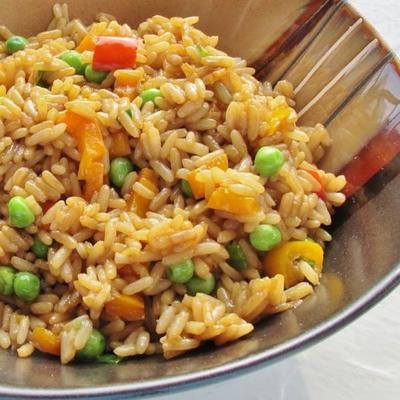 riz frit avec des légumes