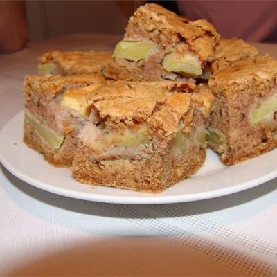 gâteau aux pommes roumain