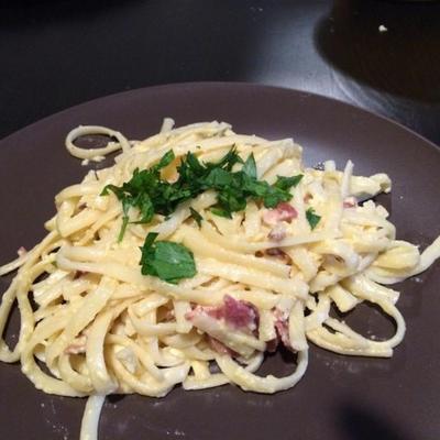 fettucine carbonara