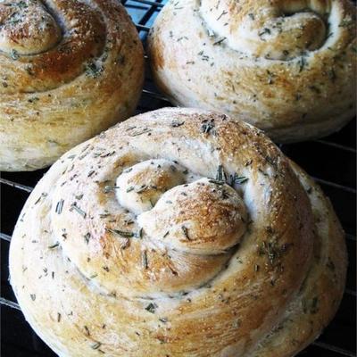 pain aux herbes français