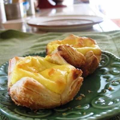 tartes à la crème portugaises - pasteis de nata