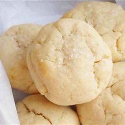 biscuits aux amandes et à la cardamome