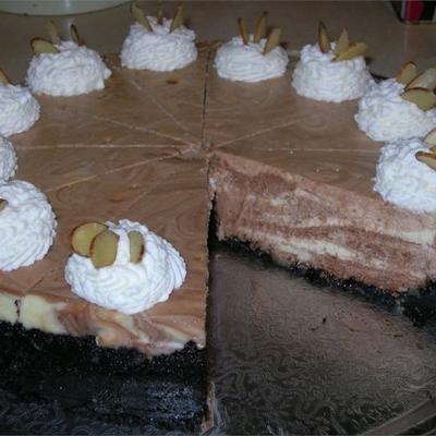 cheesecake marbré au chocolat et aux amandes