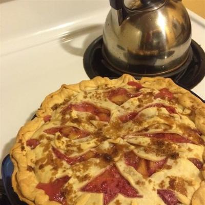 Tarte accidentelle à la rhubarbe et à la framboise de Teenie