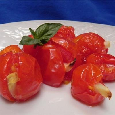 tomates cerises au four à l'ail