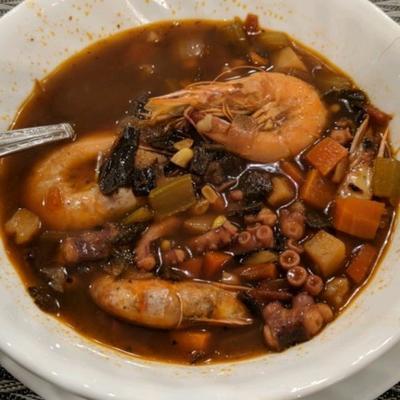 soupe aux crevettes et au poulpe (caldo de camaron y pulpo)
