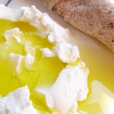 labneh (fromage à la crème libanais)