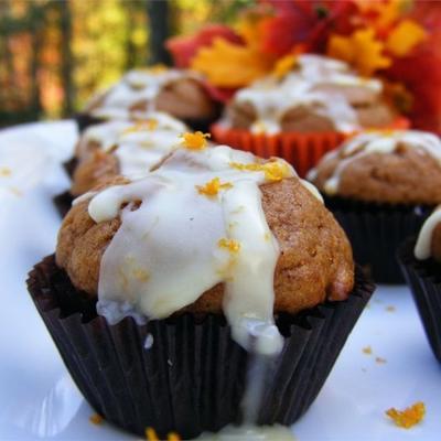 mini muffins à la citrouille avec un filet d'orange