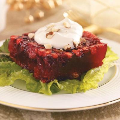 salade de gélatine au chutney de canneberges épicée