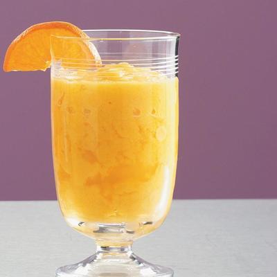 smoothie à l'ananas orange