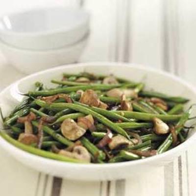 haricots verts grillés asiatiques