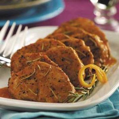 médaillons de filet de porc dans une sauce à l'orange