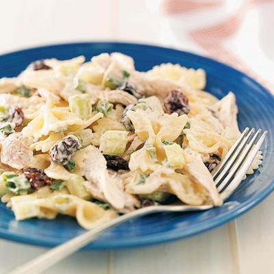 salade de pâtes au poulet et aux cerises