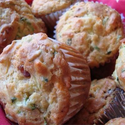 muffins au cheddar et aux courgettes