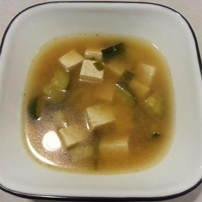 doenjang chigae coréen simple et rapide (pâte de haricots / soupe au tofu)