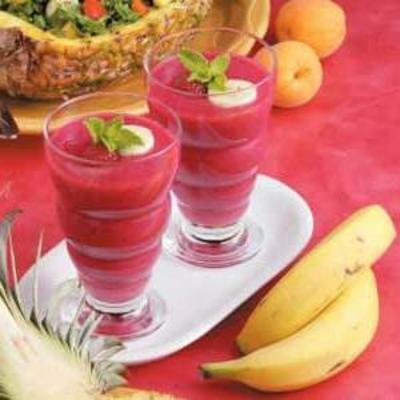 smoothies au lever du soleil d'ananas