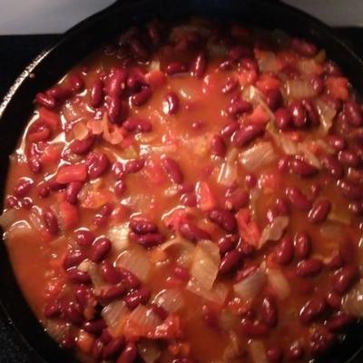 fasoulia (plat de haricots rouges)