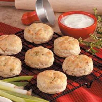 biscuits aux herbes à l'oignon