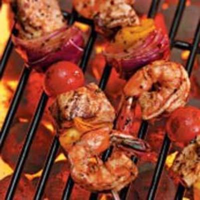 brochettes d'espadon-crevettes