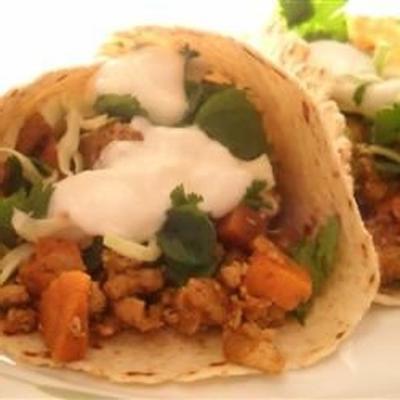 tacos épicés à la dinde et à l'igname
