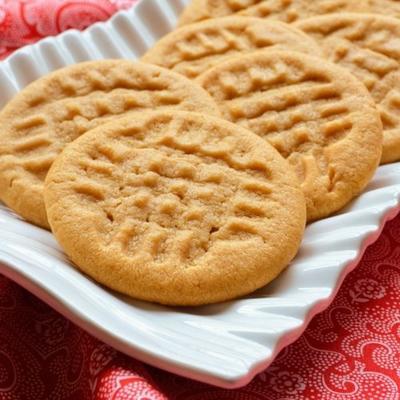 biscuits au beurre d'arachide du chef john