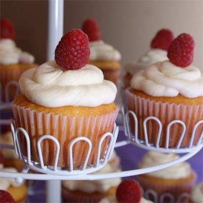 petits gâteaux au beurre de chocolat blanc framboise