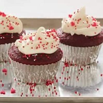 cupcakes classiques en velours rouge