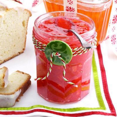 confiture de pêche aux framboises