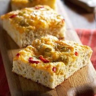 pain snack aux lardons, aux herbes et au fromage