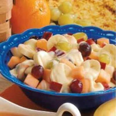 salade de fruits du petit déjeuner