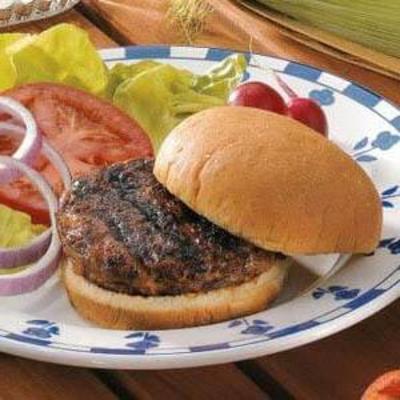 hamburgers au bœuf grillé