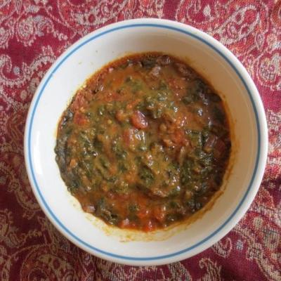 dal aux épinards et aux tomates (soupe de lentilles indienne)