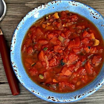 soupe rapide aux légumes à la tomate de Ryan