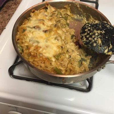 casserole d'asperges au thon et aux nouilles