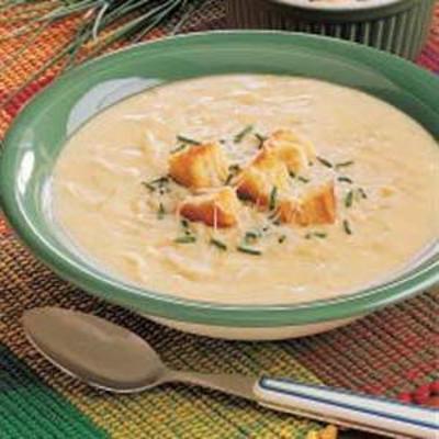 soupe à l'oignon suisse