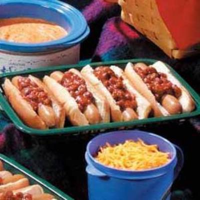 hot dogs avec haricots au chili