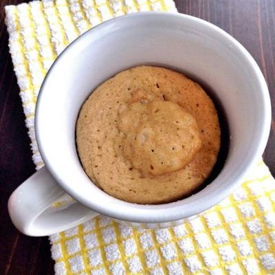 biscuit au beurre de cacahuète dans une tasse