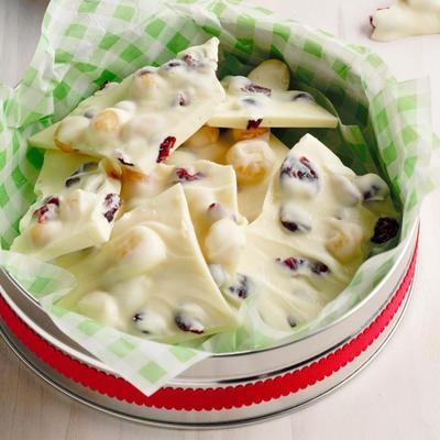 écorce de macadamia et canneberge