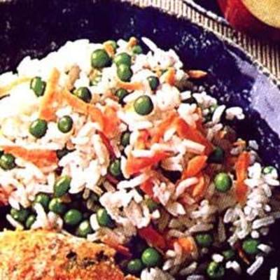 accompagnement de riz et pois verts