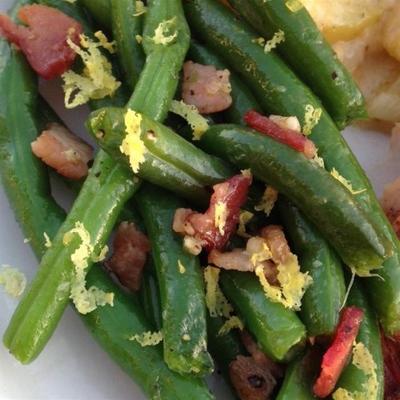 haricots verts au bacon et à l'ail