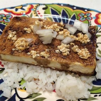 tofu cuit au four avec graines de sésame