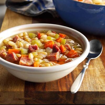 soupe de haricots de quartier