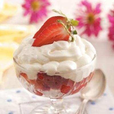 mousse au fromage et aux fraises